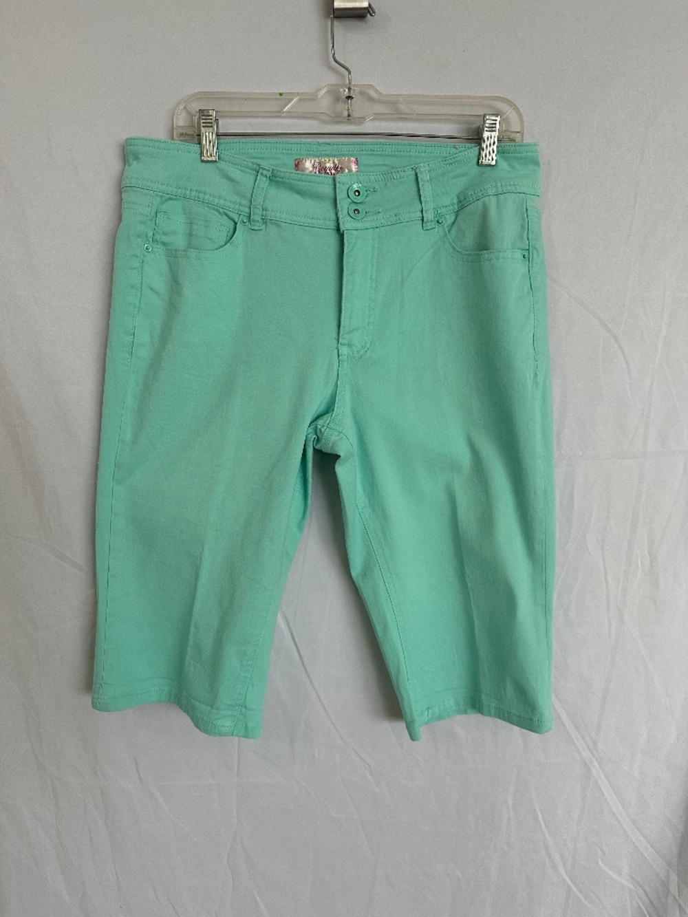 Royalty by YMI, Teal color Bermuda shorts, size 12